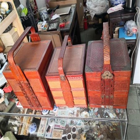 老红木框子回收价格    老红木盒子收购价格