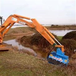 拓沃机械割草机 碎草机 打草机 适用于水渠杂草清理