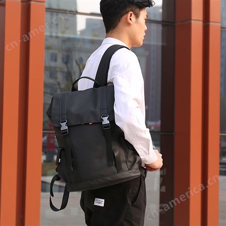 男士休闲日系简约双肩包大高初中学生书包商务通勤多功能电脑背包