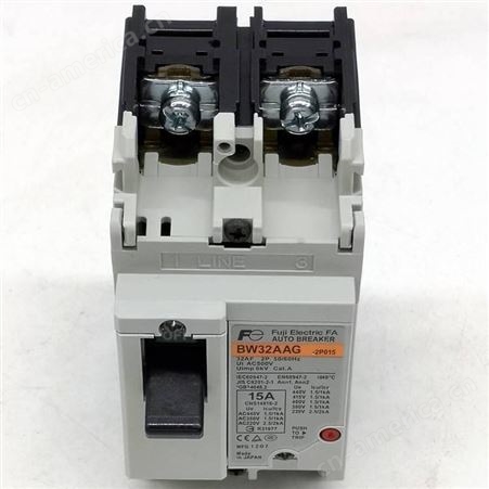 日本富士电机塑壳断路器空气开关BW800RAG 3P 7/800A